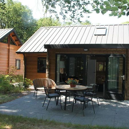 Cosy Wooden House Amid Woods In Soesterberg Utrecht Bagian luar foto